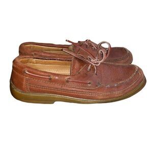 Minnetonka Classic Men's Leather Boat Shoes